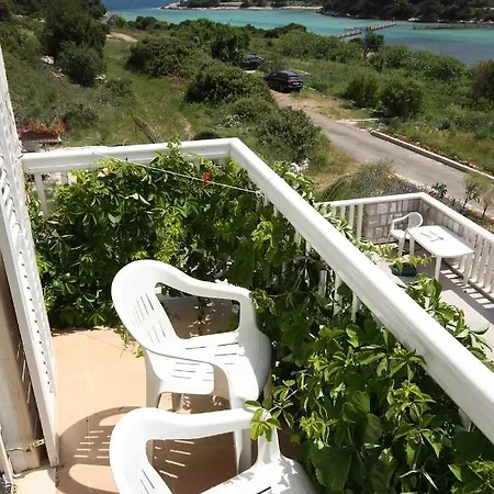 By The Sea Soline, Mljet - 403 古维达里